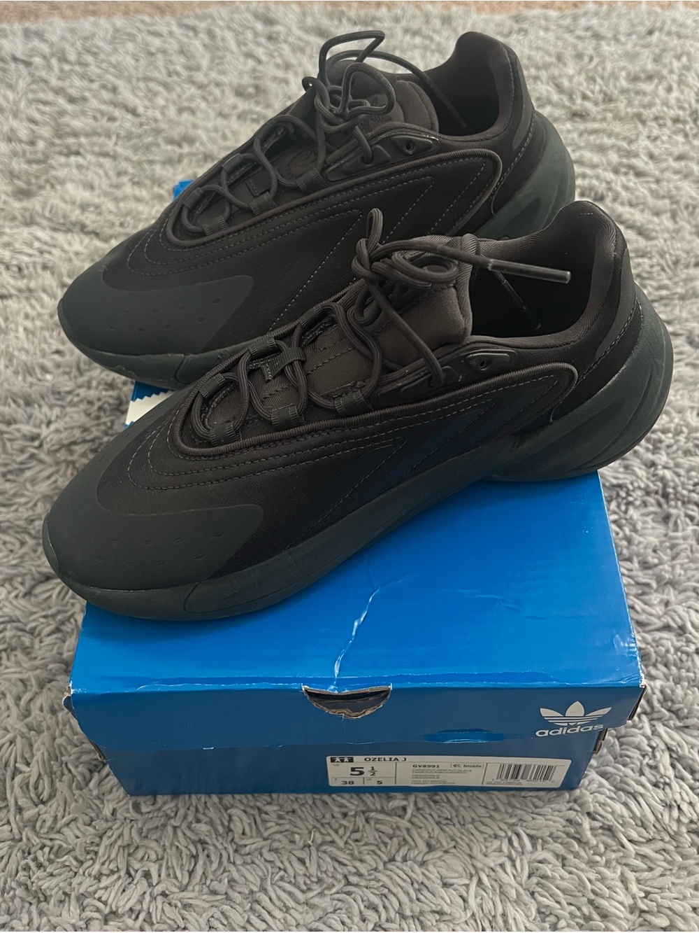 adidas Ozelia Kids Sneakers